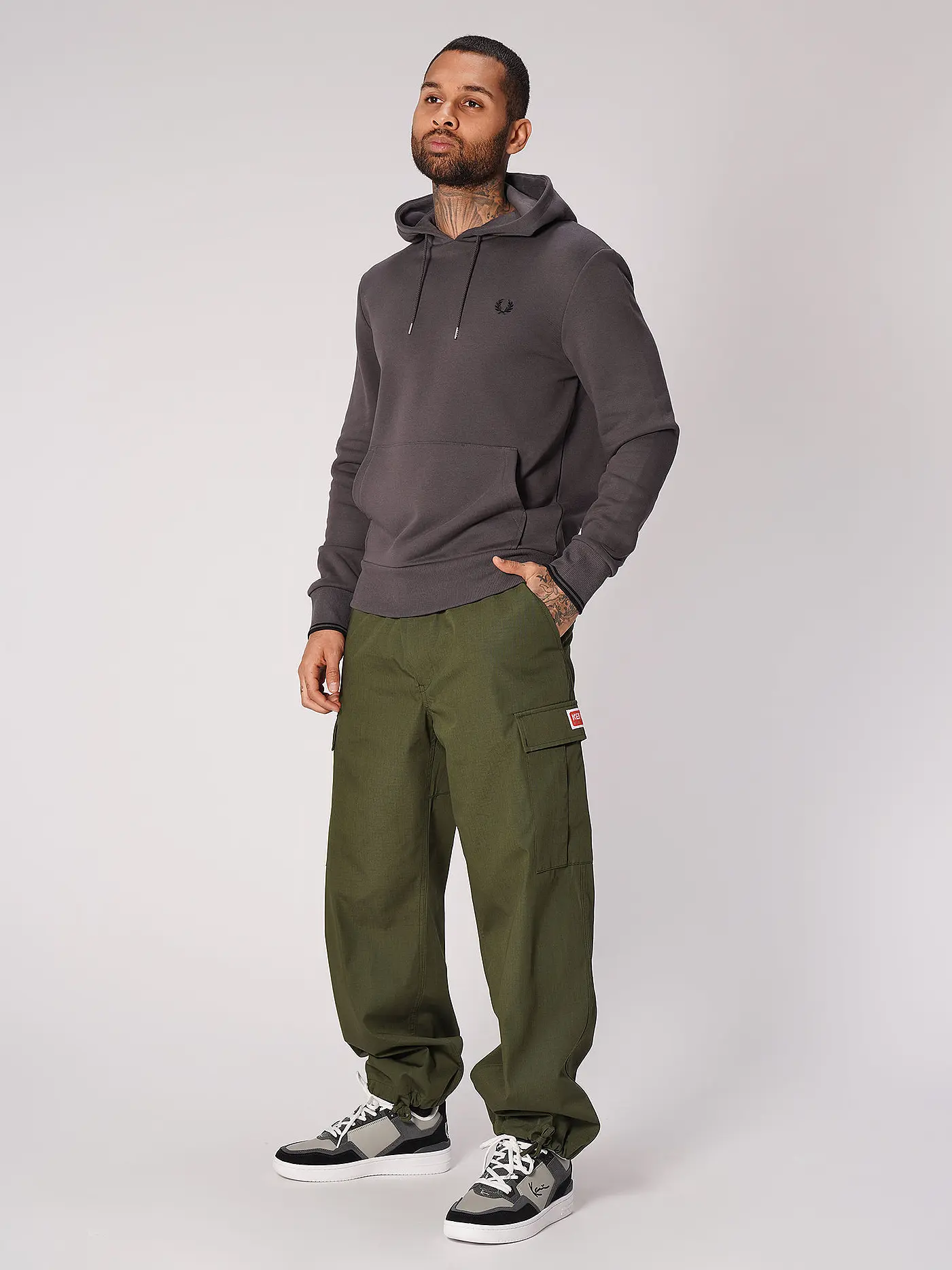FRED PERRY | Kapuzensweater - Hoodie | grau